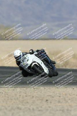 media/Apr-19-2025-CVMA (Sat) [[586b59ad56]]/Race 14-500-350 Supersport/